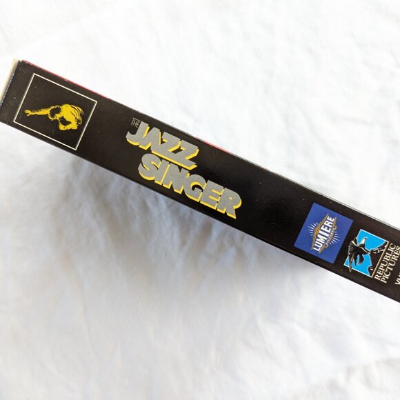 3/$15 Jazz Singer (1980) VHS movie with Neil Diamond, Laurence Olivier - Picture 3 of 5